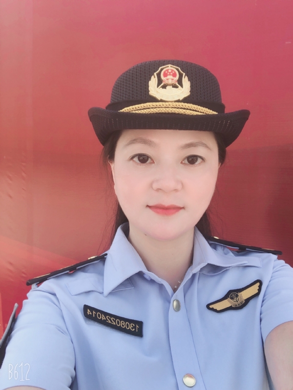 明明的第一张照片--南平相亲服务中心