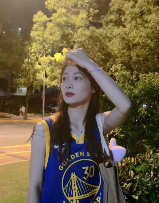 小趴菜的第三张照片--南平相亲服务中心