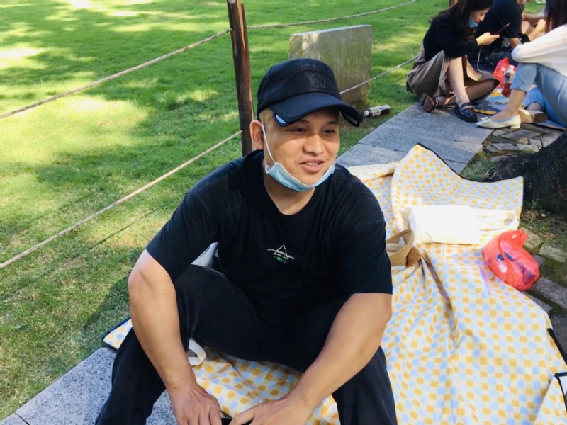 好大一颗石头的第一张照片--南平相亲服务中心