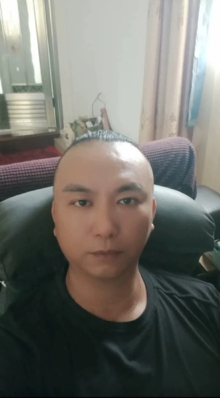 施逸森的第一张照片--南平相亲服务中心