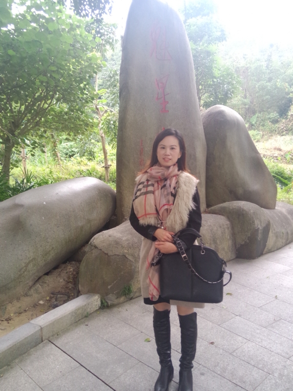 E欣的第一张照片--南平相亲服务中心