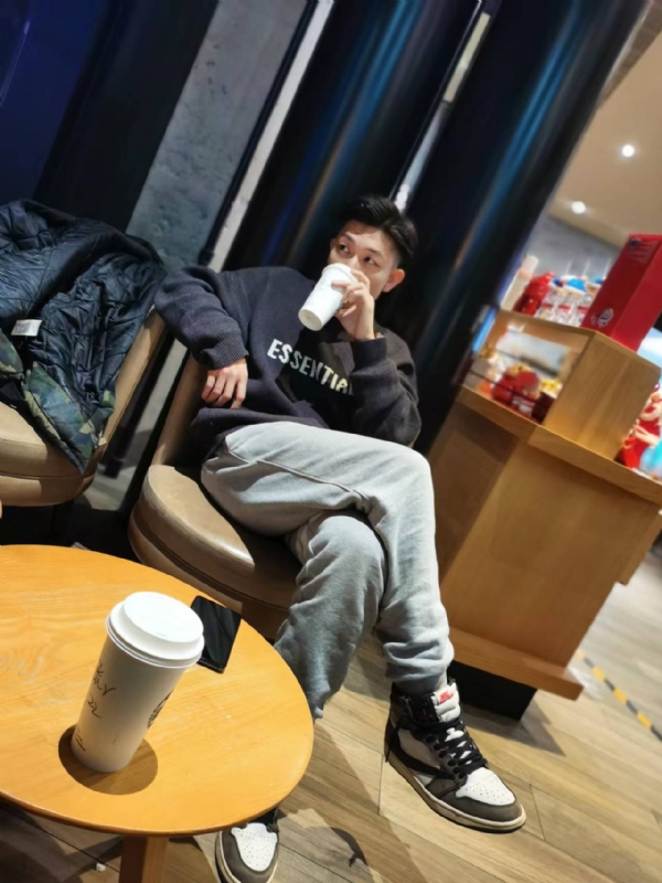 LAZY的第一张照片--南平相亲服务中心