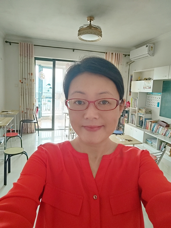 丽华的第二张照片--南平相亲服务中心