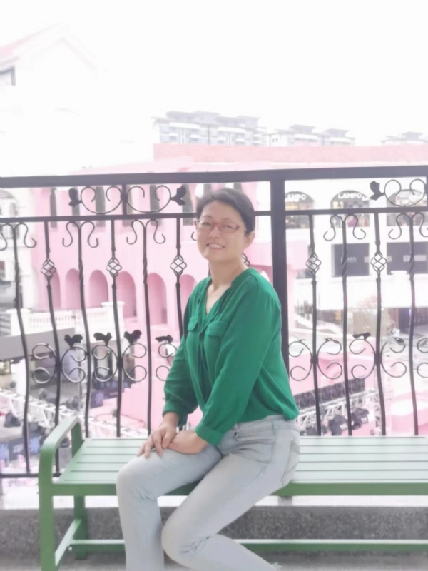 丽华的第四张照片--南平相亲服务中心