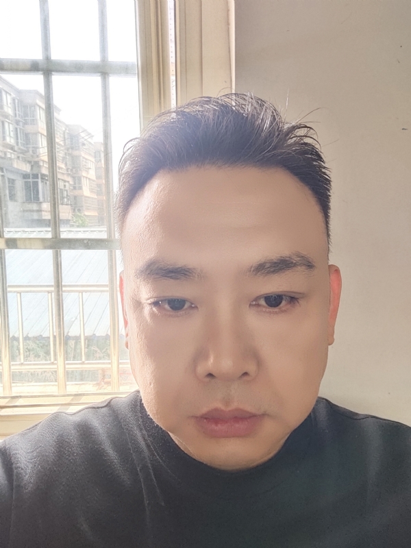 爱人先爱己的第一张照片--南平相亲服务中心