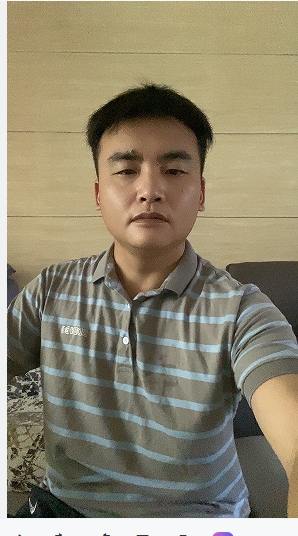 走在红毯那一天的第一张照片--南平相亲服务中心