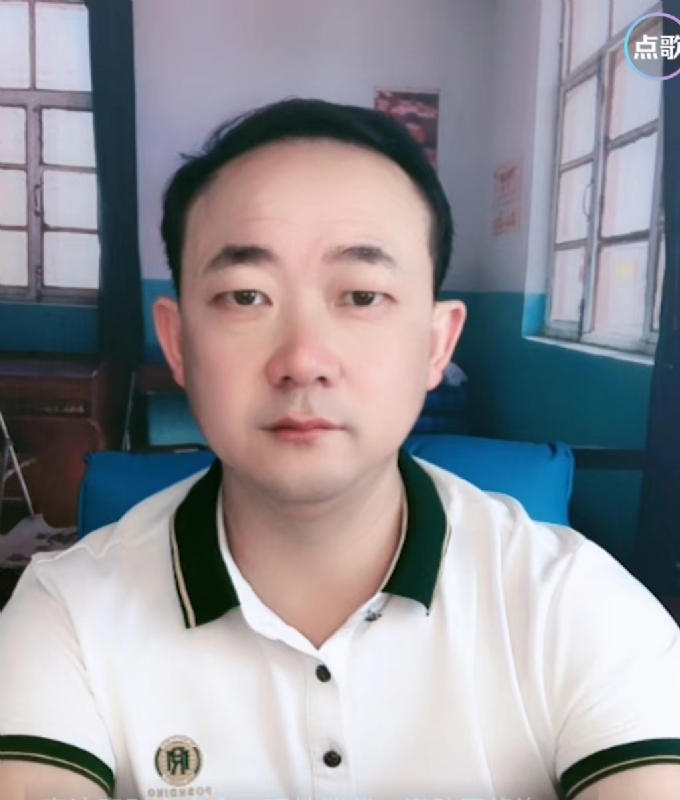 成秀才的第二张照片--南平相亲服务中心