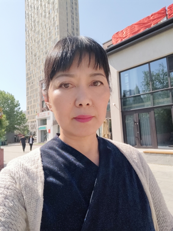 天山雪莲的第一张照片--南平相亲服务中心