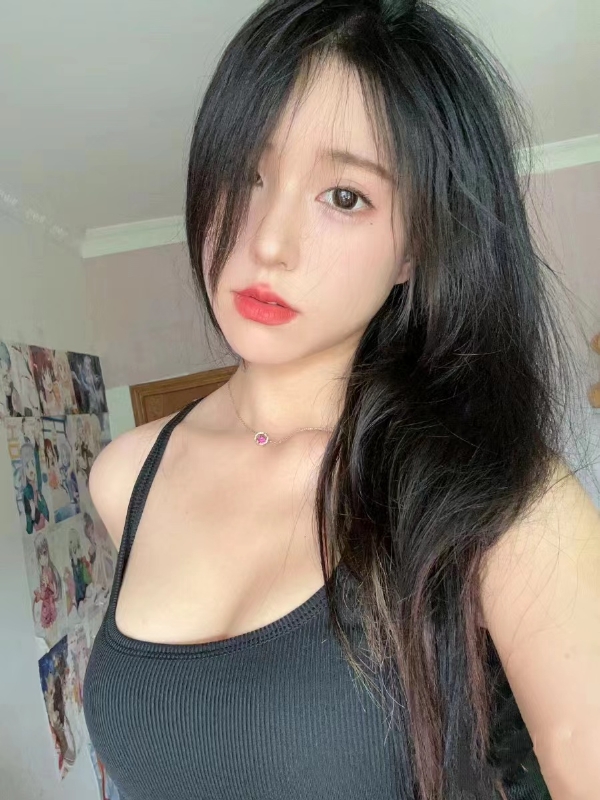 你的学妹的第三张照片--南平相亲服务中心