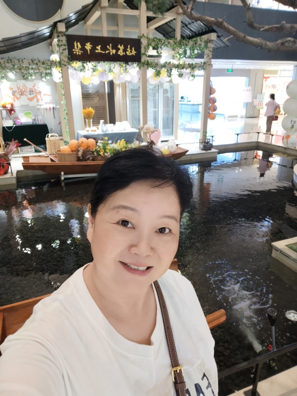 丁姐爱生活的第三张照片--南平相亲服务中心