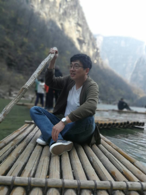 风被吹走了的第二张照片--南平相亲服务中心