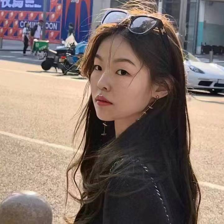 依依姐的第一张照片--南平相亲服务中心