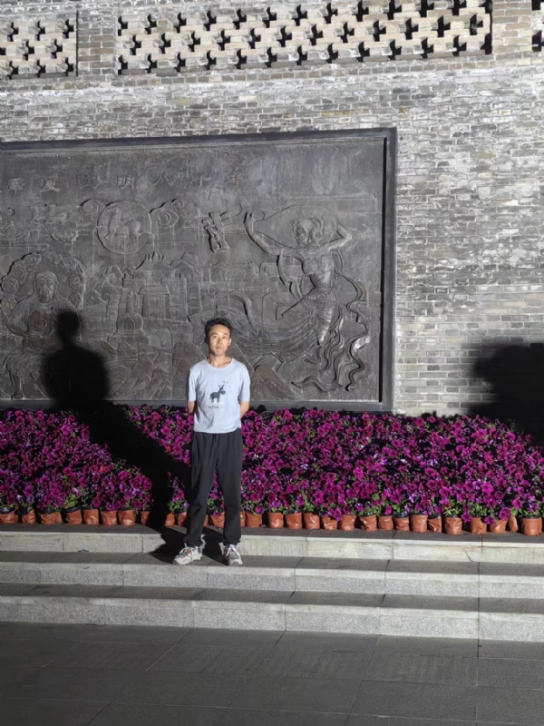 威风凛凛的第一张照片--南平相亲服务中心