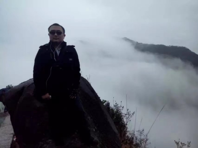 如影随形的第三张照片--南平相亲服务中心