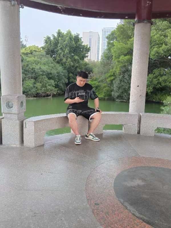 不善挽留的第二张照片--南平相亲服务中心