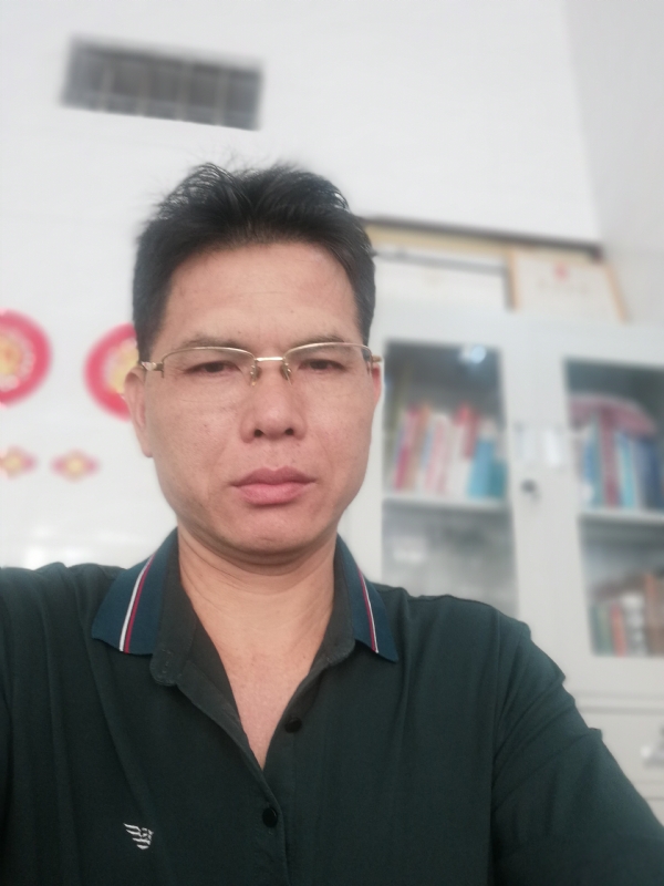 后视镜的第二张照片--南平相亲服务中心