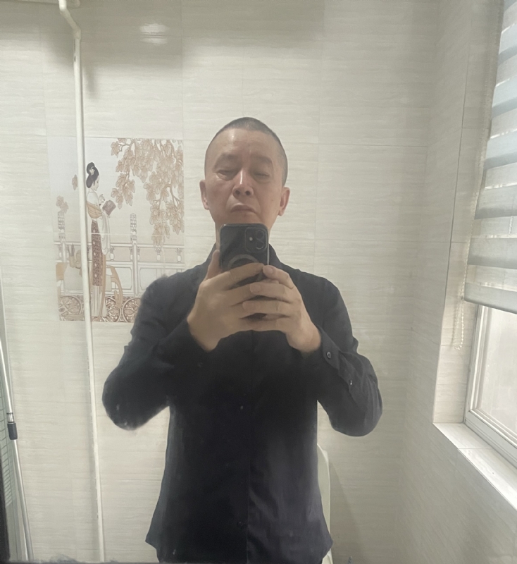 荣哥的第一张照片--南平相亲服务中心