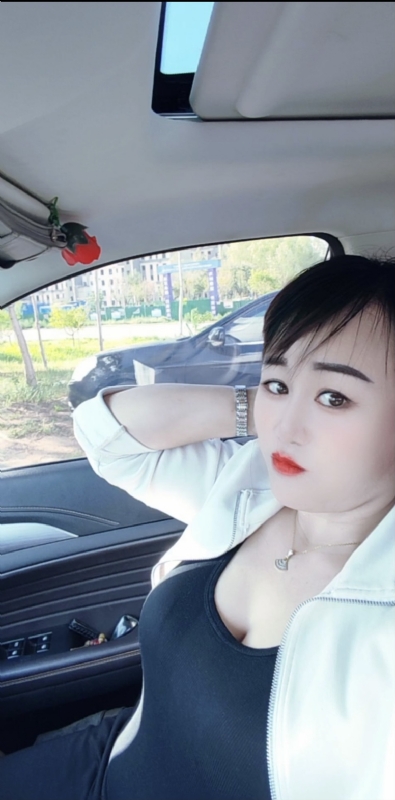 王芳燕的第六张照片--南平相亲服务中心