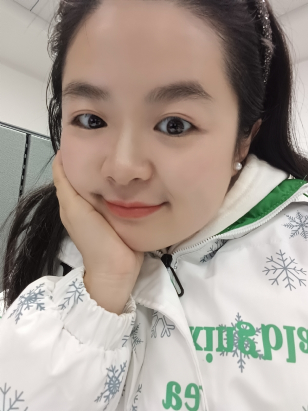 玥玥的第一张照片--南平相亲服务中心