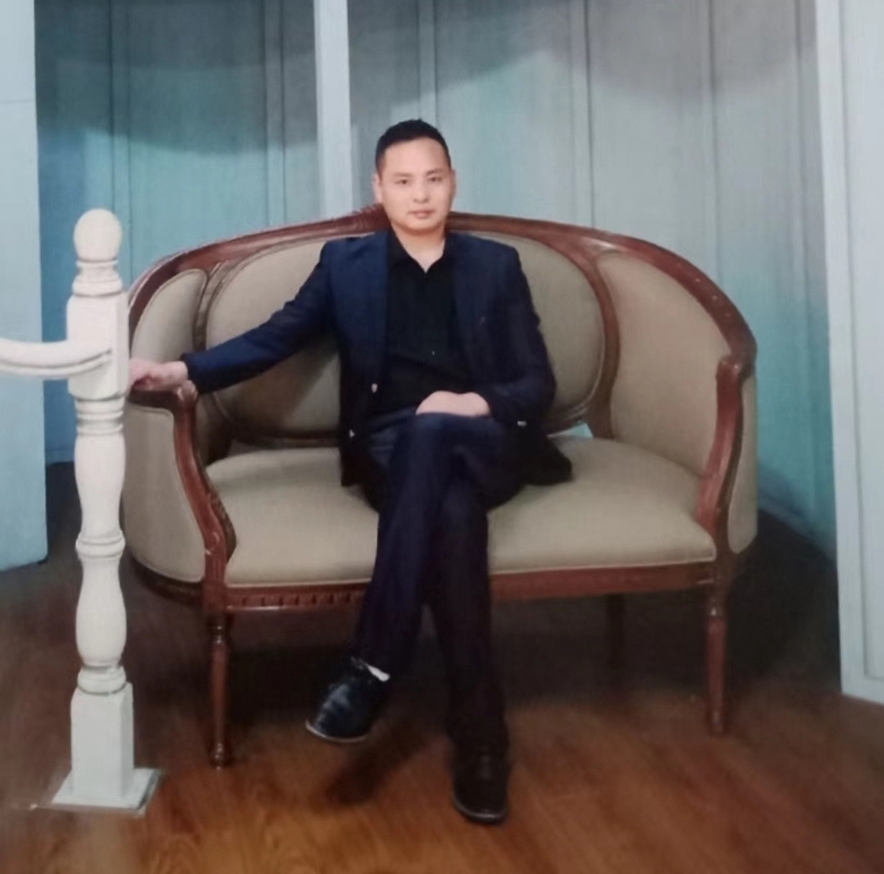 龙行天下的第二张照片--南平相亲服务中心