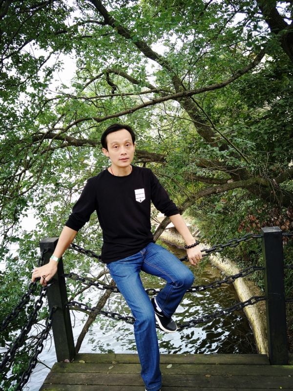 易进的第一张照片--南平相亲服务中心