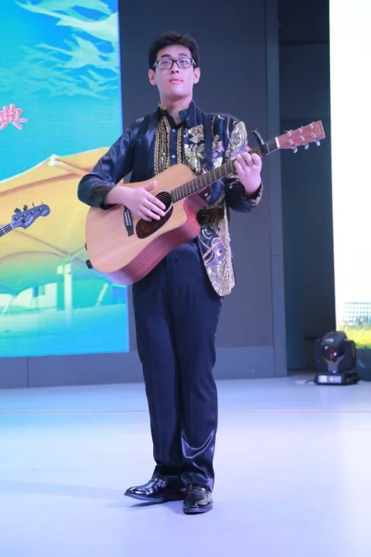 一叶知秋ZG的第一张照片--南平相亲服务中心