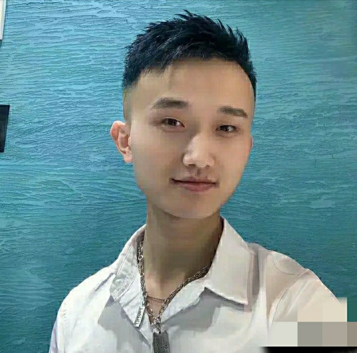 小哥哥的第一张照片--南平相亲服务中心