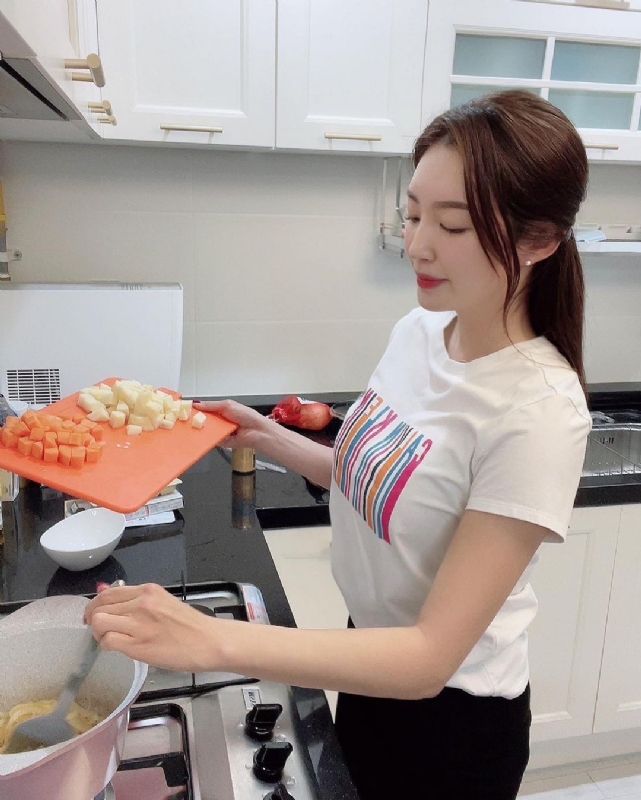 陈艾的第一张照片--南平相亲服务中心