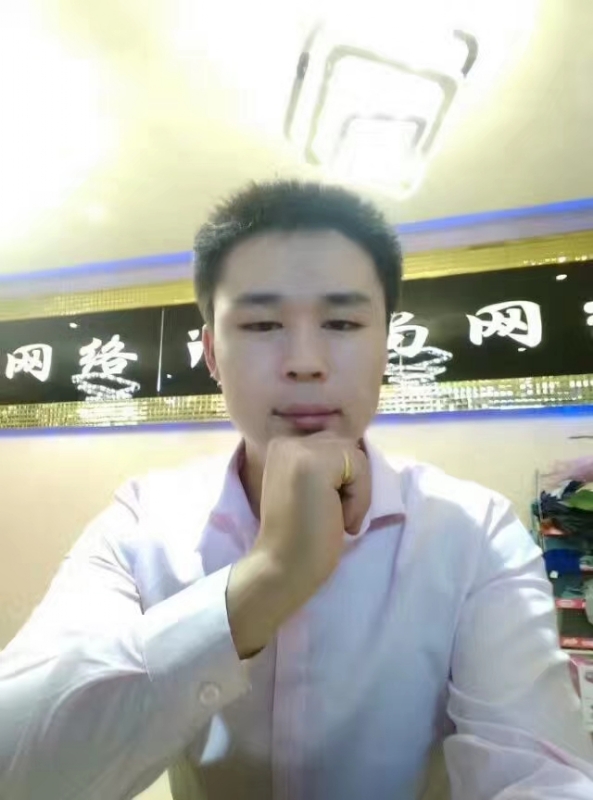 沉默寡言的第一张照片--南平相亲服务中心