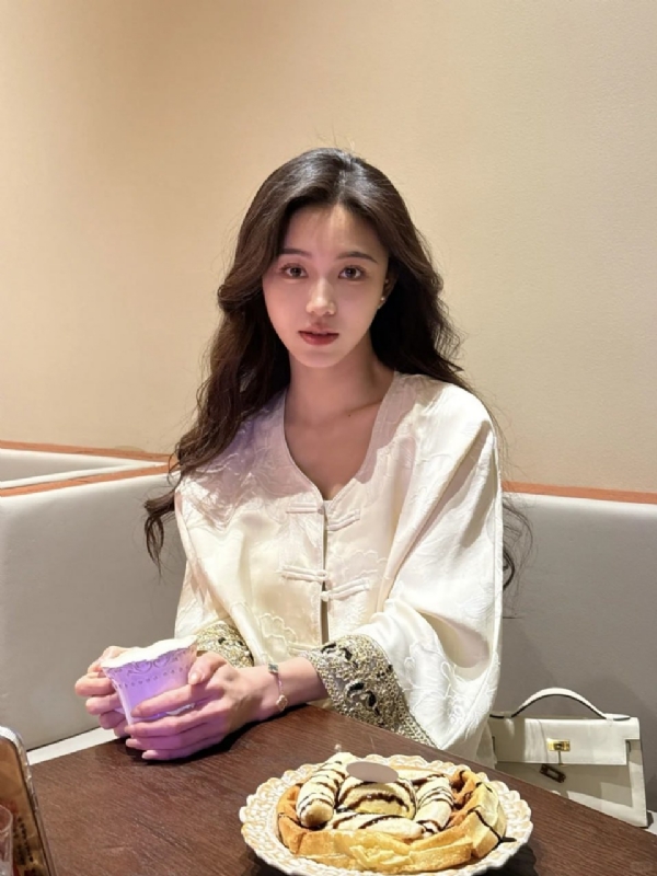 Anna的第一张照片--南平相亲服务中心