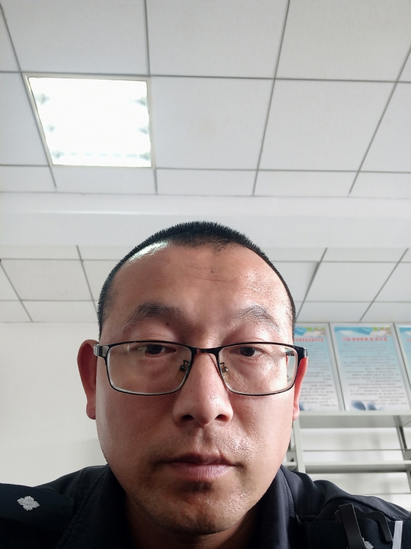 布鲁斯贺的第三张照片--南平相亲服务中心