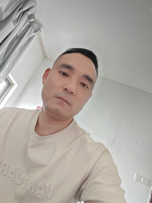 小锋的第一张照片--南平相亲服务中心