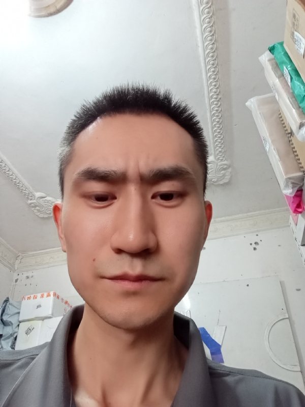 西门吹雪的第一张照片--南平相亲服务中心