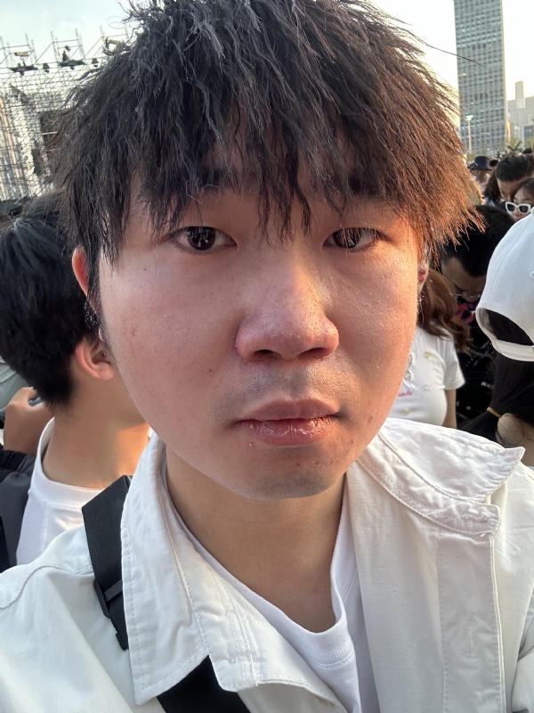 会修电脑的小杨的第一张照片--南平相亲服务中心