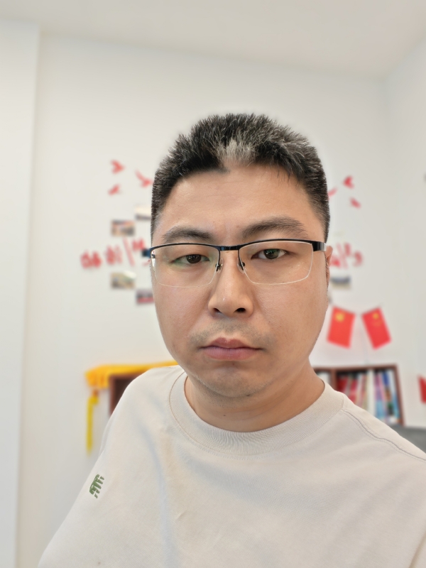 苦海寻舟的第一张照片--南平相亲服务中心