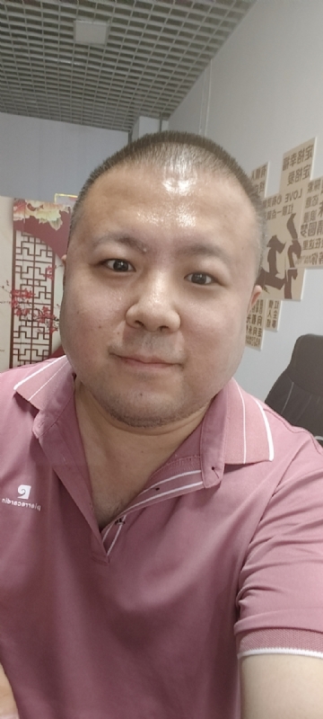 漫步星辰的第一张照片--南平相亲服务中心