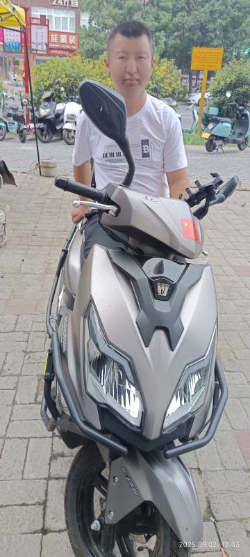 平淡的第二张照片--南平相亲服务中心