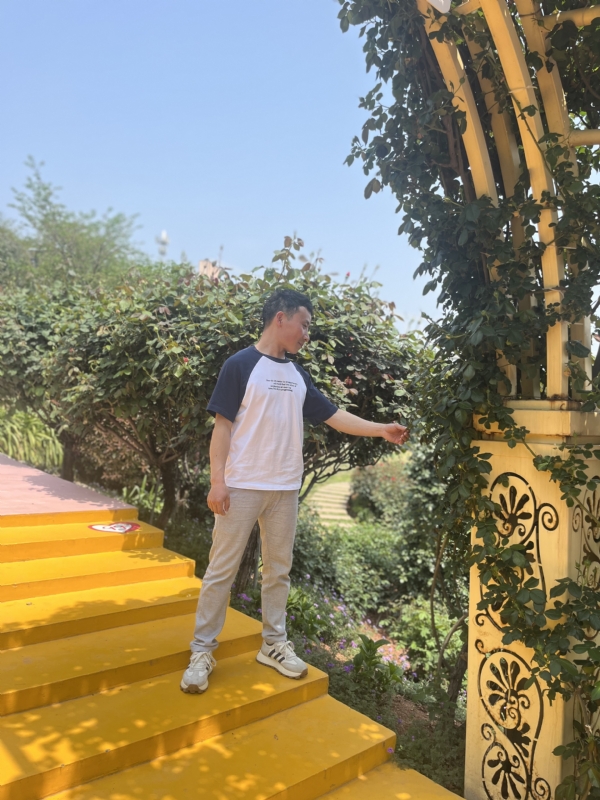 罗湘的第一张照片--南平相亲服务中心