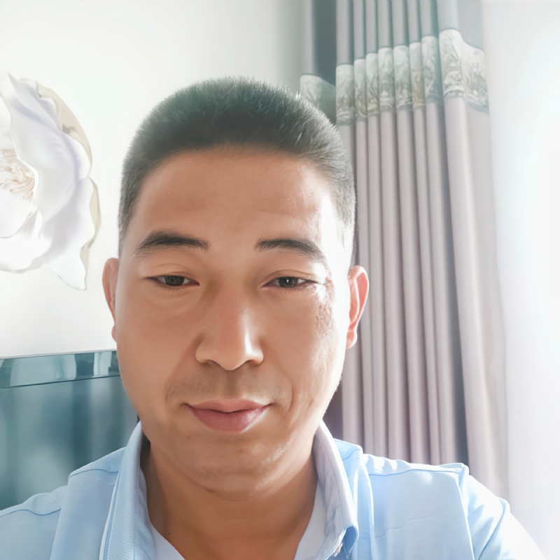 雨中漫步的第一张照片--南平相亲服务中心