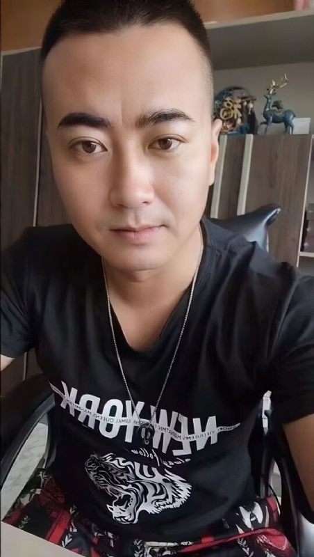 Luck耀的第一张照片--南平相亲服务中心