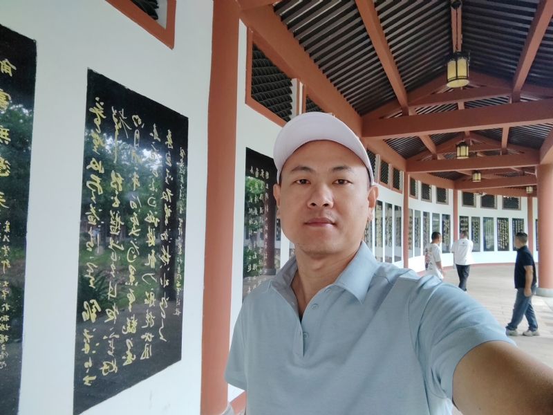 爱运动的范的第一张照片--南平相亲服务中心