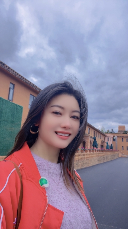 安妮的第一张照片--南平相亲服务中心