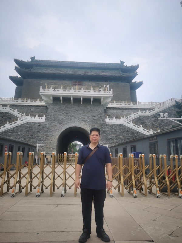 伟哥的第一张照片--南平相亲服务中心