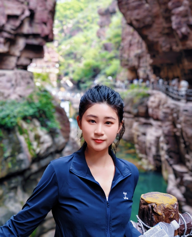 小S的第二张照片--南平相亲服务中心