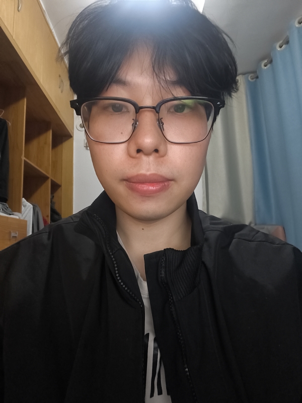 奔跑的兔子的第一张照片--南平相亲服务中心