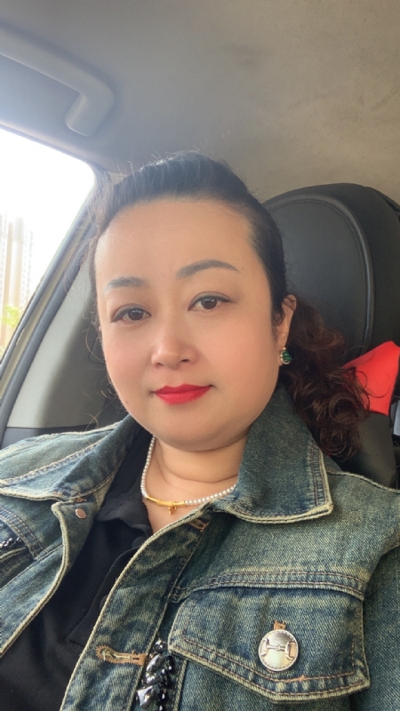 云中的蝶的第一张照片--南平相亲服务中心